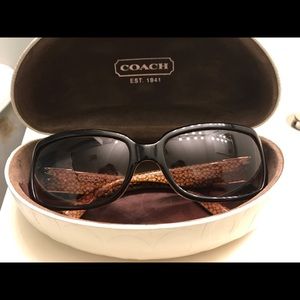 Coach Sunglasses with Case- Delphine